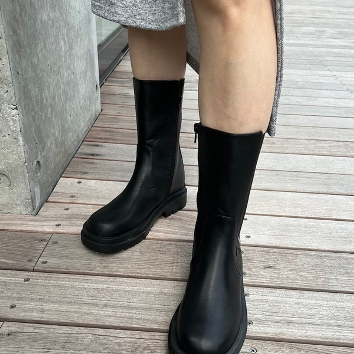 Side gore middle boots | ROGER AND RAW | 服飾雑貨・アパレルの