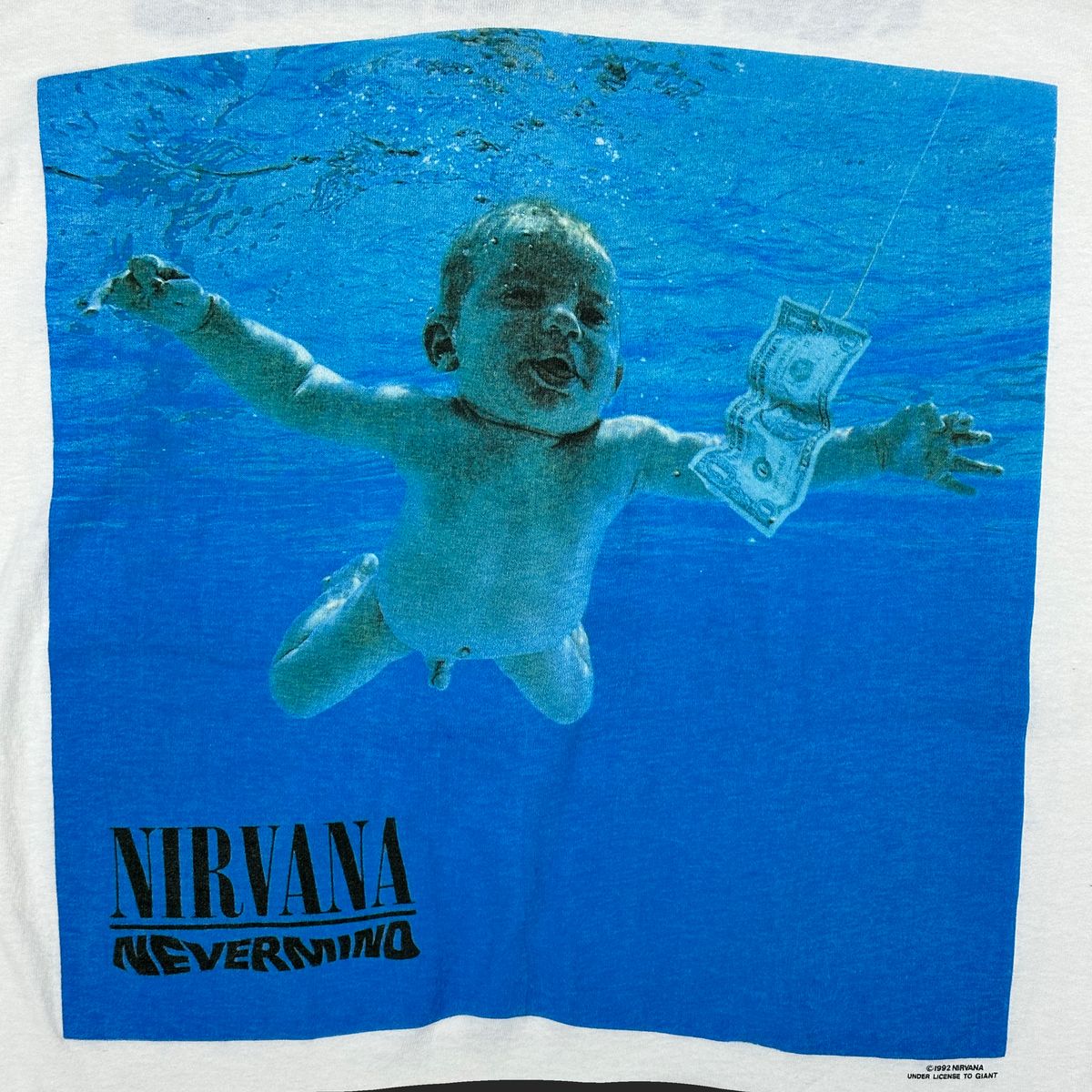 NIRVANA NEVERMIND GIANT  XL