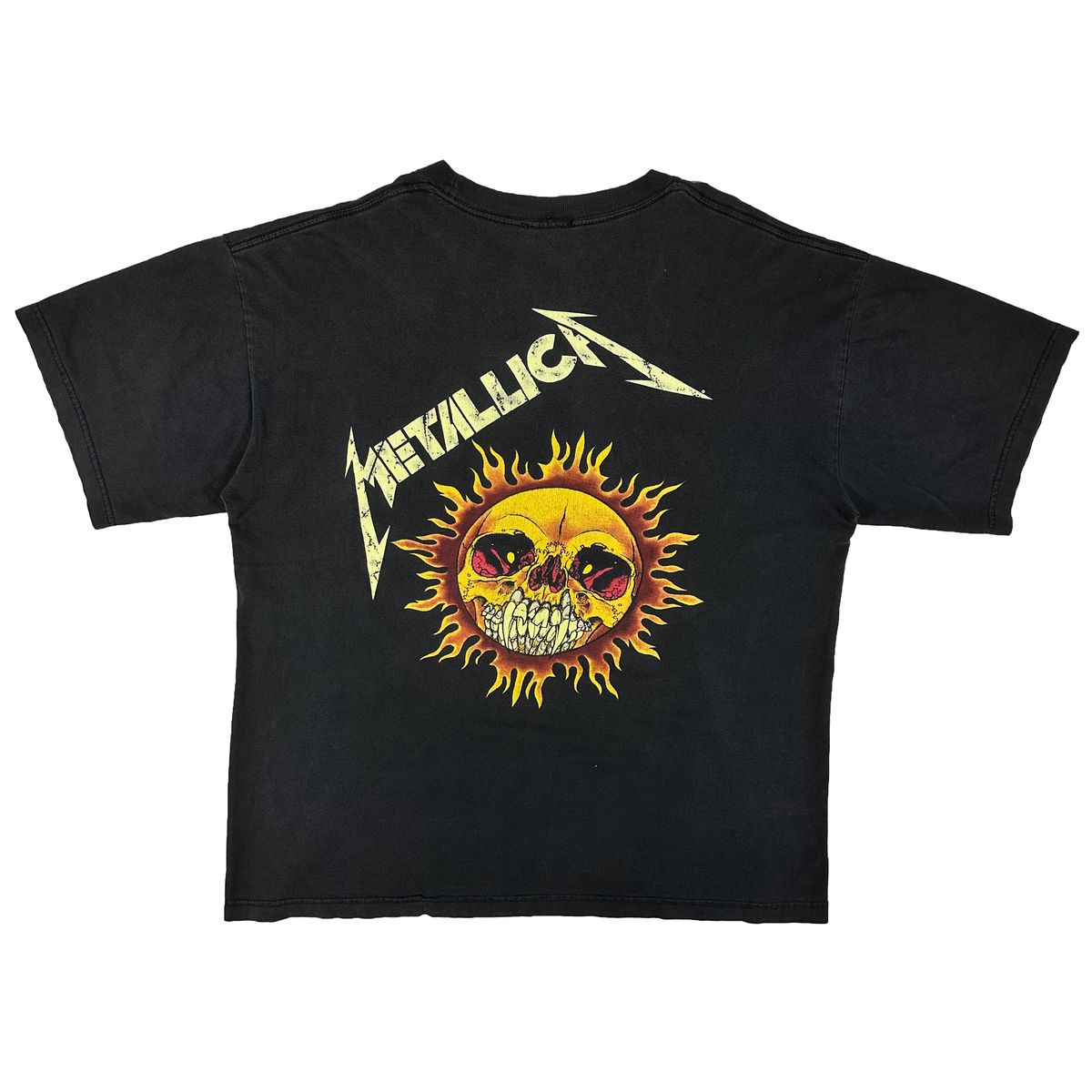 METALLICA PUSHEAD FLAME SKULL メタリカ パスヘッド フレームスカル | homula vintage select |  服飾雑貨・アパレルの仕入れに最適・ブランド向けオンラインマーケットプレイス homula（ホムラ）